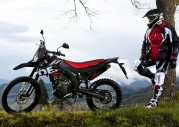 Derbi Senda DRD125R Derbi Senda DRD125R